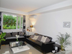 4 PIECES DESIGN 100 METRES CROISETTE - 3 Bedrooms